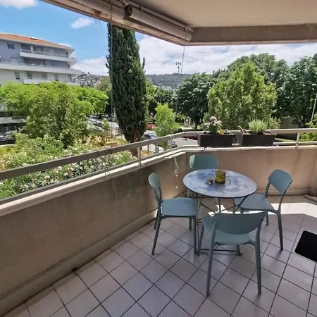 Bright With Terrace Near The Tram *